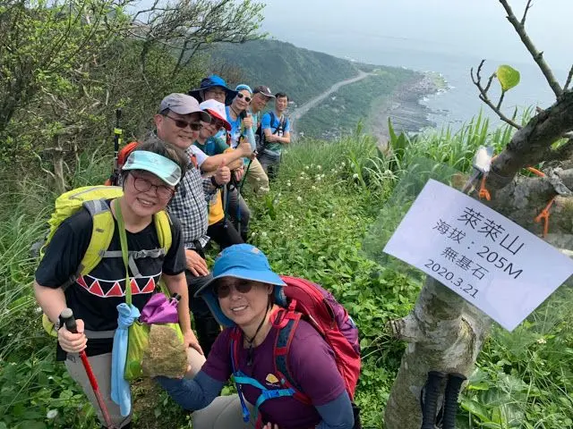 雪山尾稜之一 三貂角 隆隆山段