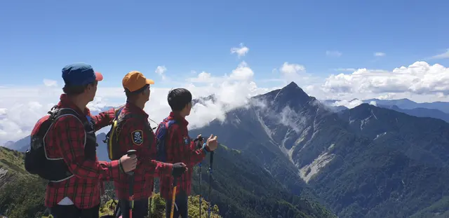 台大登山社55週年慶-山谷南湖會師