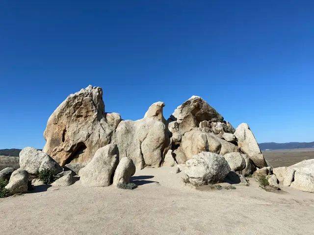 PCT Eagl Rock