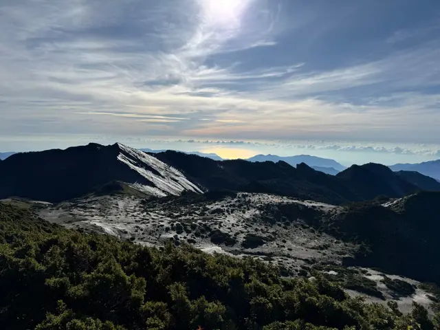 南湖東峰與大濁水溪