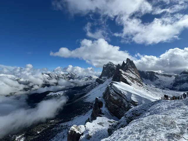 雲海之巔的凜冽與壯麗|Seceda 的初雪