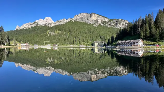 密蘇里納湖的湖光山色